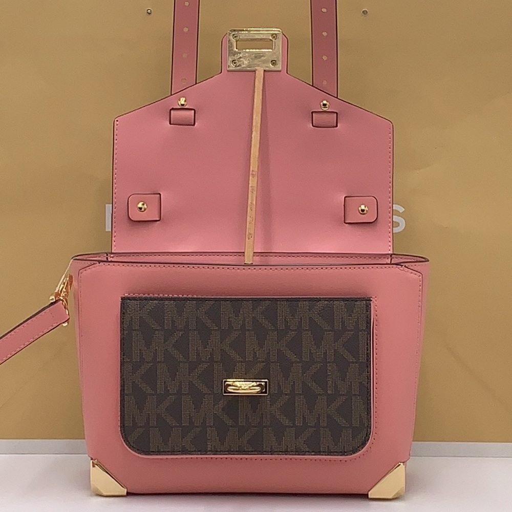 MICHAEL KORS
Manhattan Medium Leather and Logo Satchel PRIMROSE/ BROWN SIGNATURE - Picture 12 of 15